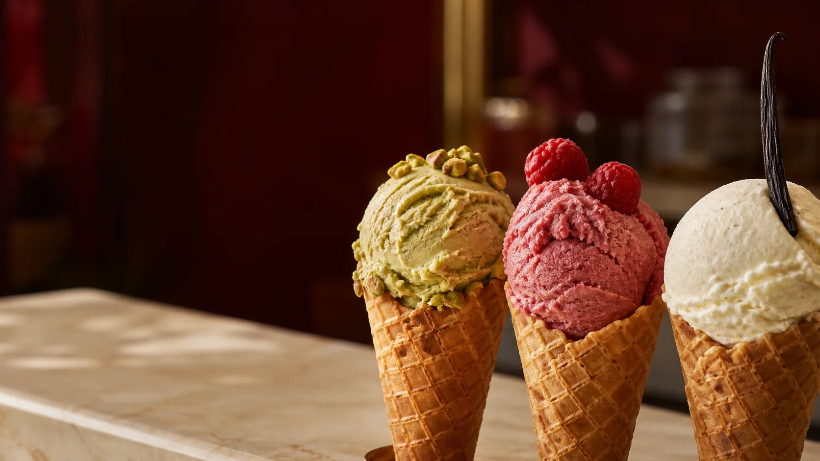 Lody serwowane w Cyryla30